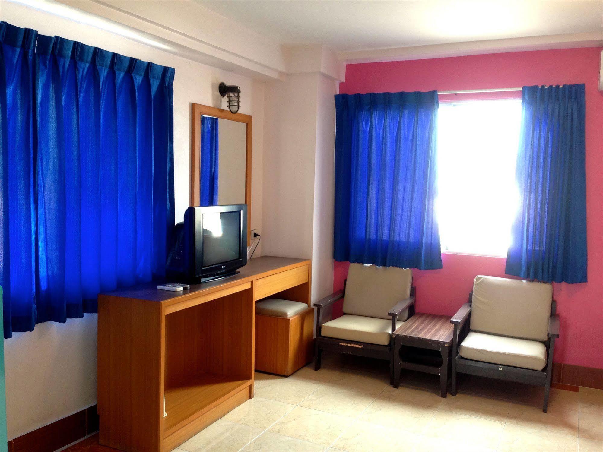 Cherry Hotel Pattaya Εξωτερικό φωτογραφία