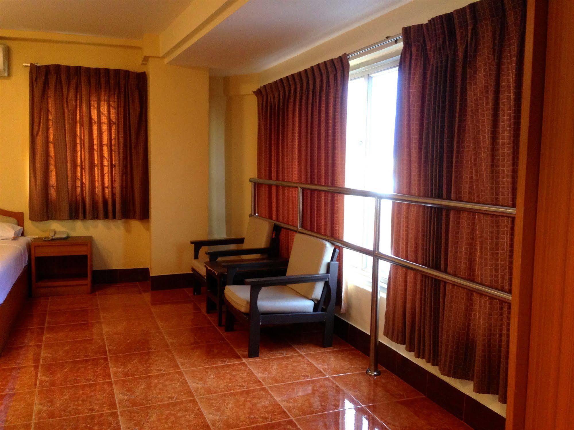 Cherry Hotel Pattaya Εξωτερικό φωτογραφία