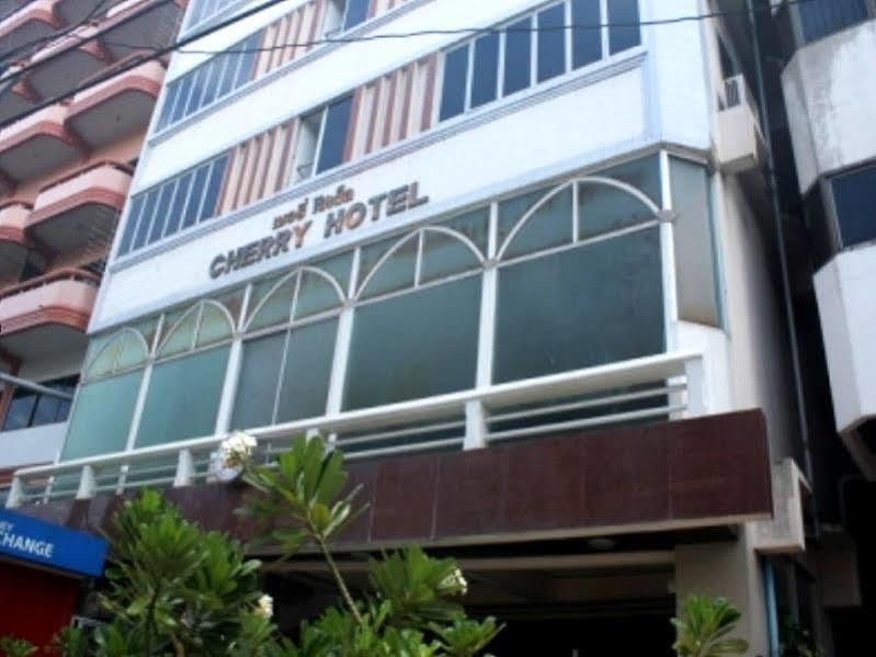 Cherry Hotel Pattaya Εξωτερικό φωτογραφία